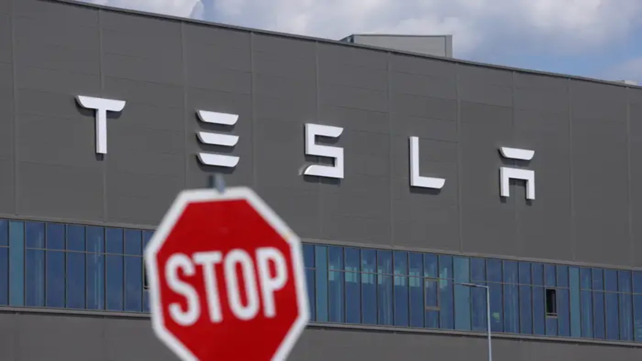 Tesla conflitto Israele